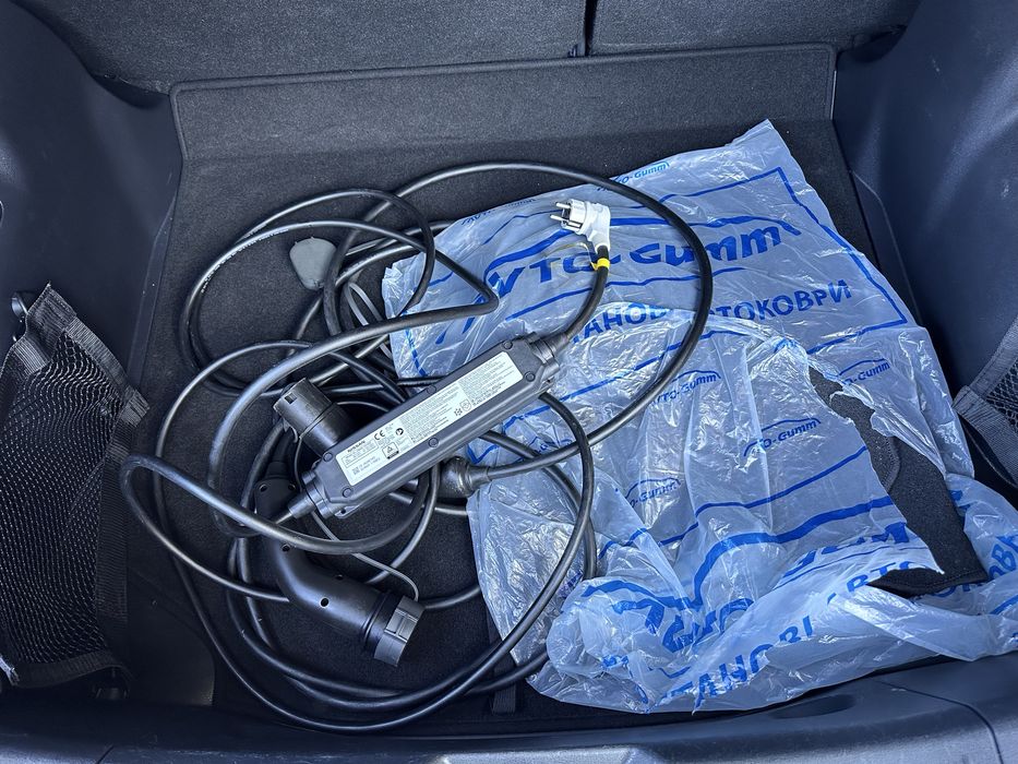 Продам Nissan Leaf 40 kwt
