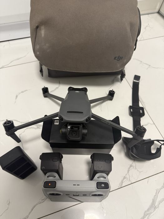 Дрон mavic 3 знятий акаунт