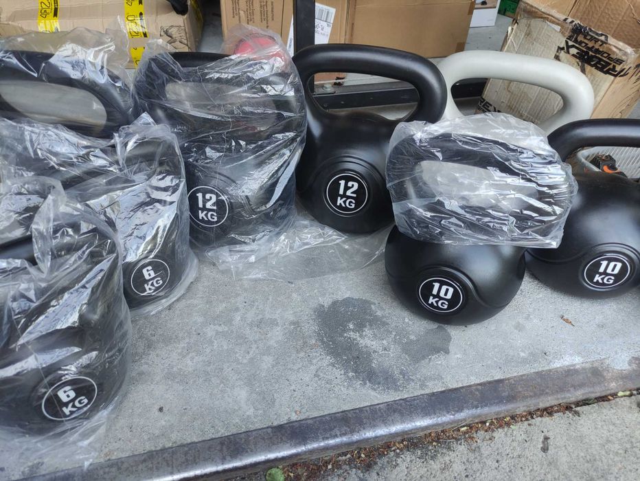Kettlebell zestaw bitumiczne lub na sztuki 16kg 12kg 10kg 8kg 6kg