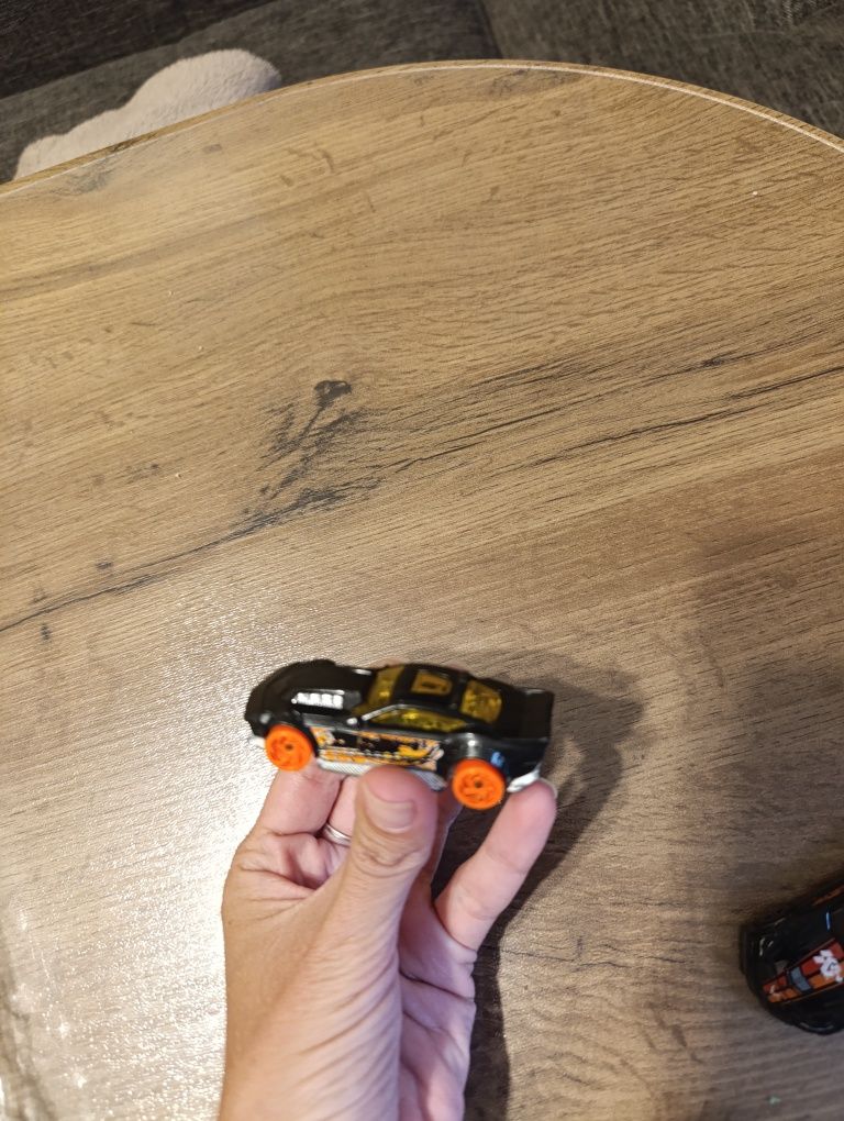 Продам   машинки