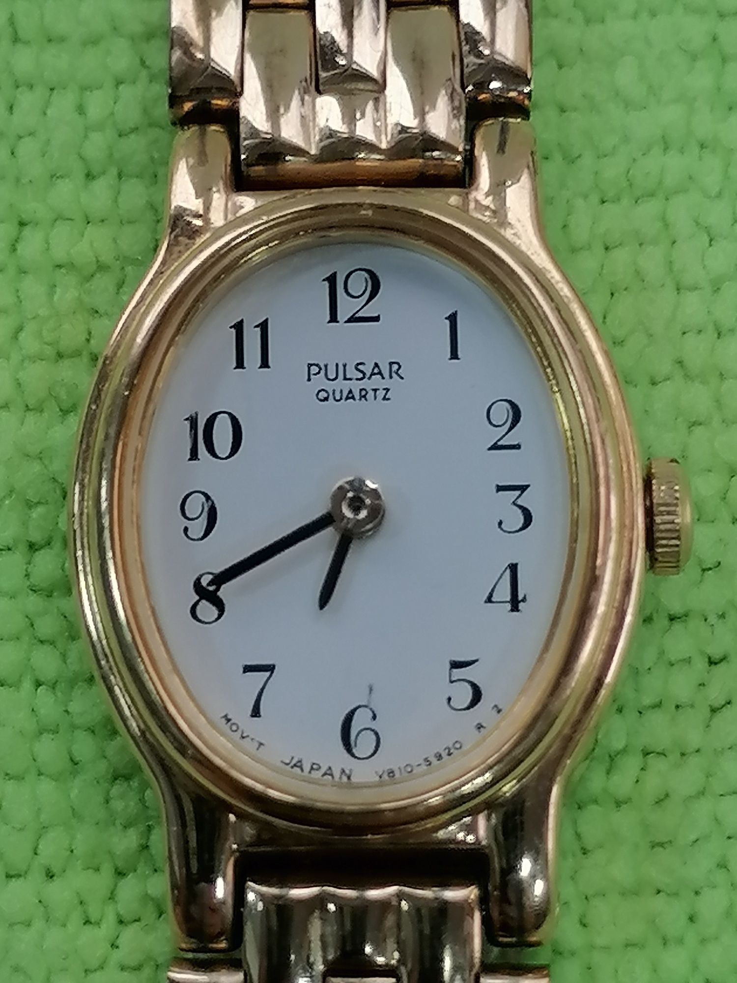 Часы женские Pulsar Quartz "Japan"