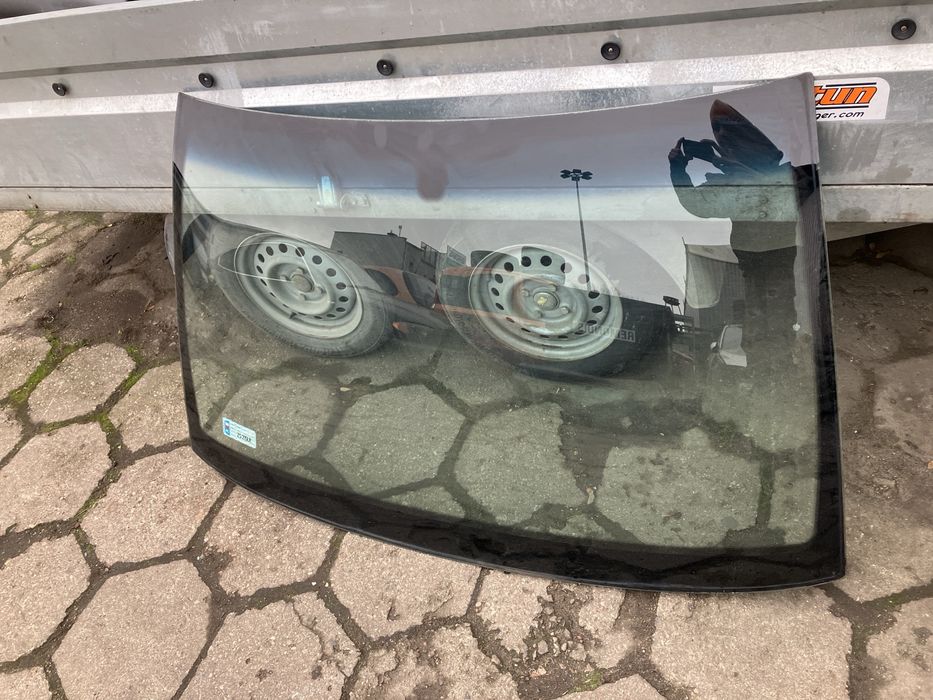 Opel Vectra C - szyba czołowa