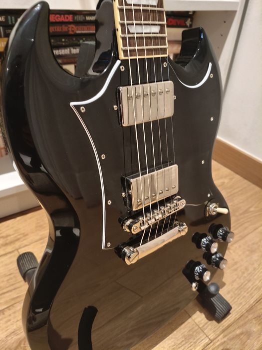 Epiphone SG Standard Ebony Ibg 2025