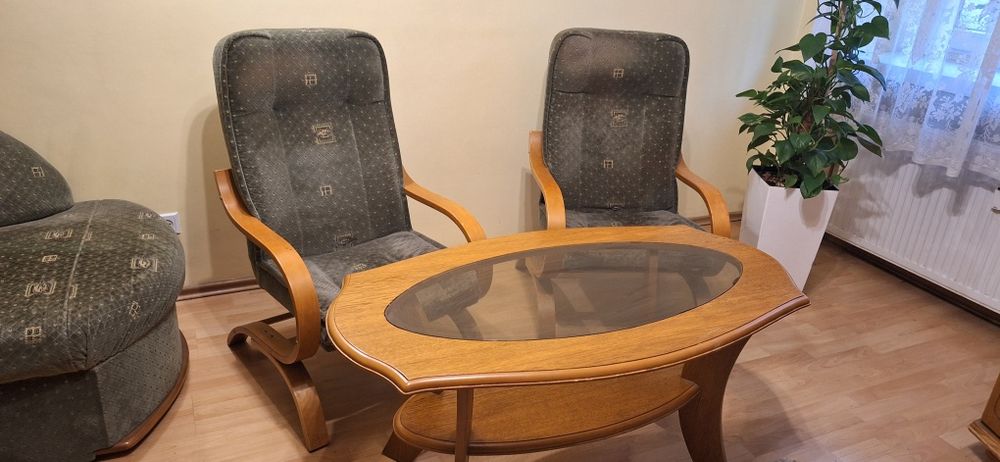 Stolik kawowy plus 2 fotele gratis