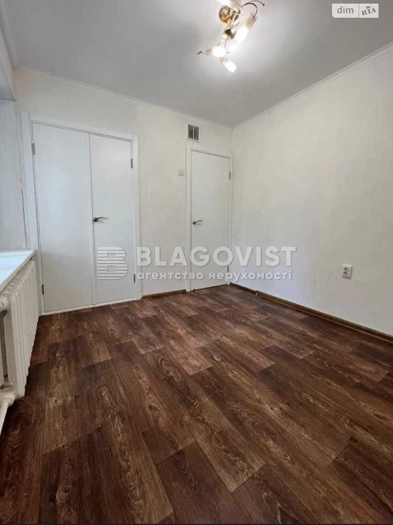 Продам 3к квартира 57м2, Лесі Українки бульвар 14, Печерськ