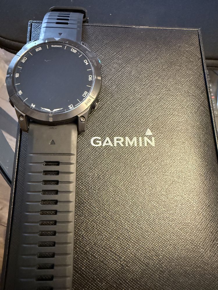 Zegarek Garmin D2 Mach 1 PRO