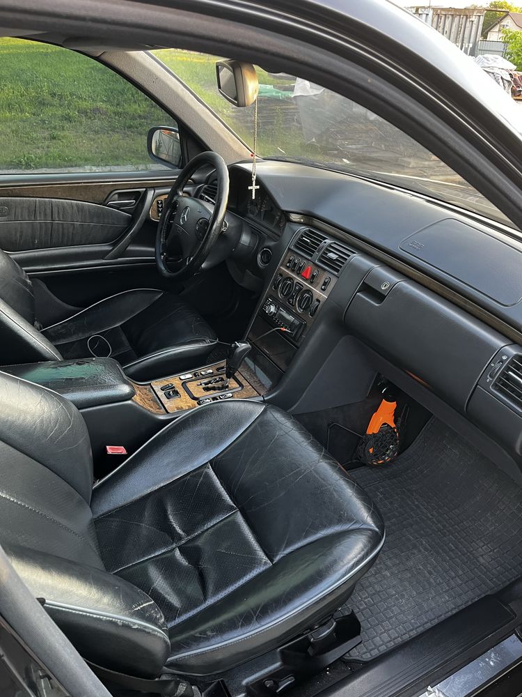Мерседес w210 e270