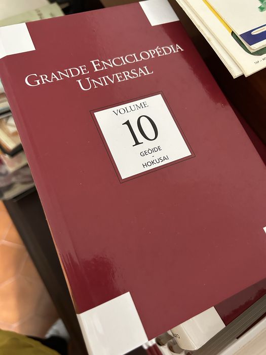 Grande Enciclopédia Universal - Coleção Completa