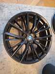 Oryginalne felgi BMW 18” M Performance Double Spoke 796M Seria 3 (G20/G21), 4 (G22/G23)
