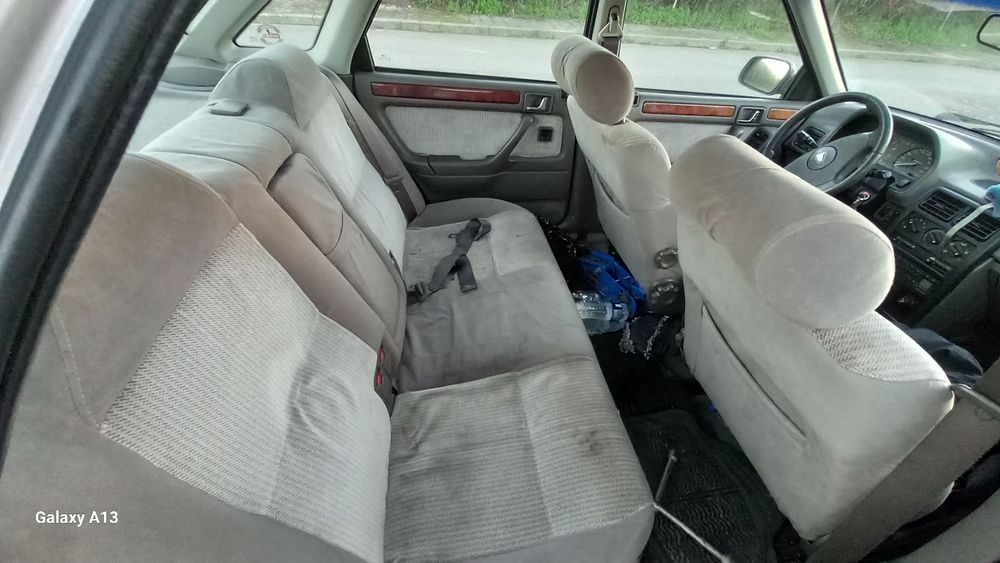 Rover 414 a gasolina e GPL