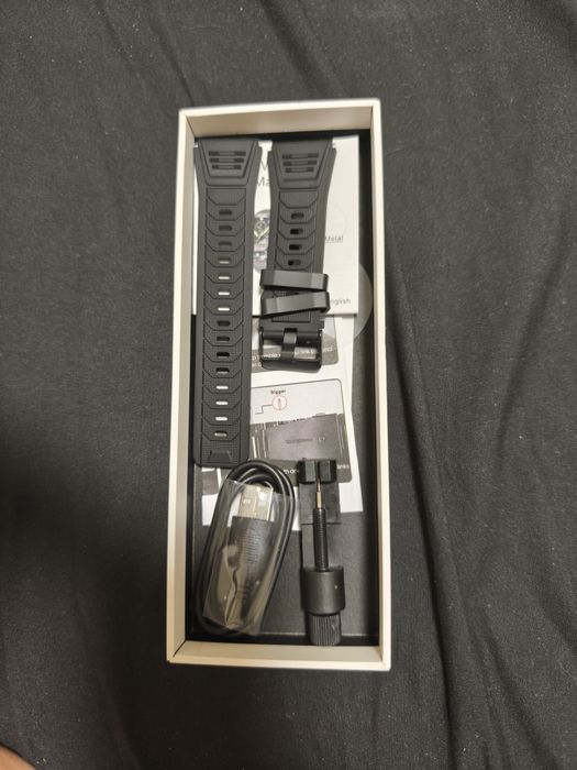 Спортивний смарт годинник