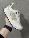 Оригінал! Кросівки Asics Gel Saga (23.0)