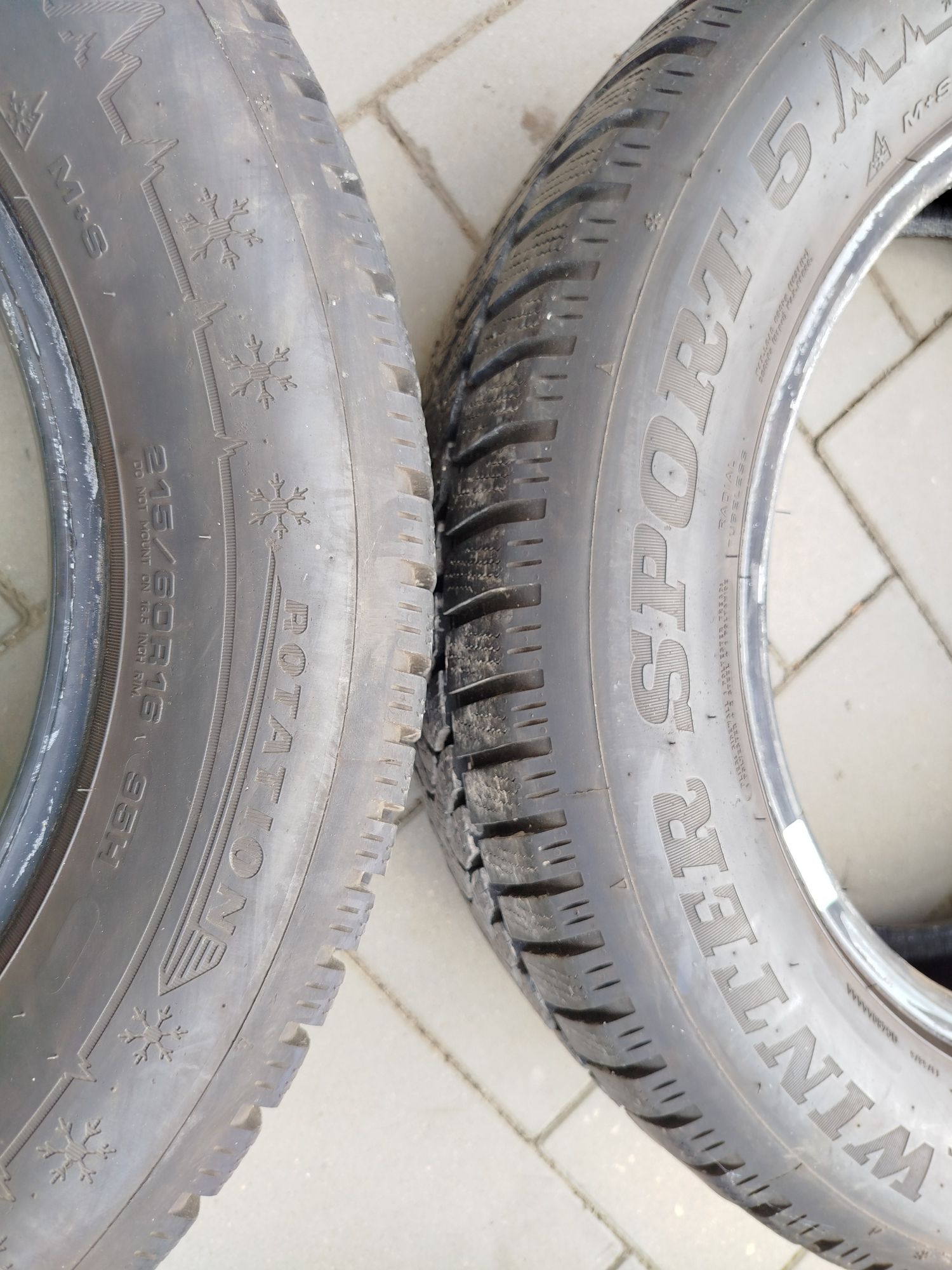 Opony zimowe 215/60 r16 Dunlop