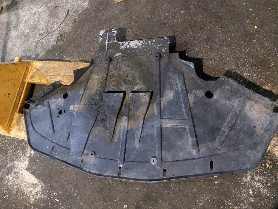 Оригінальний захист двигуна Audi A8 D2