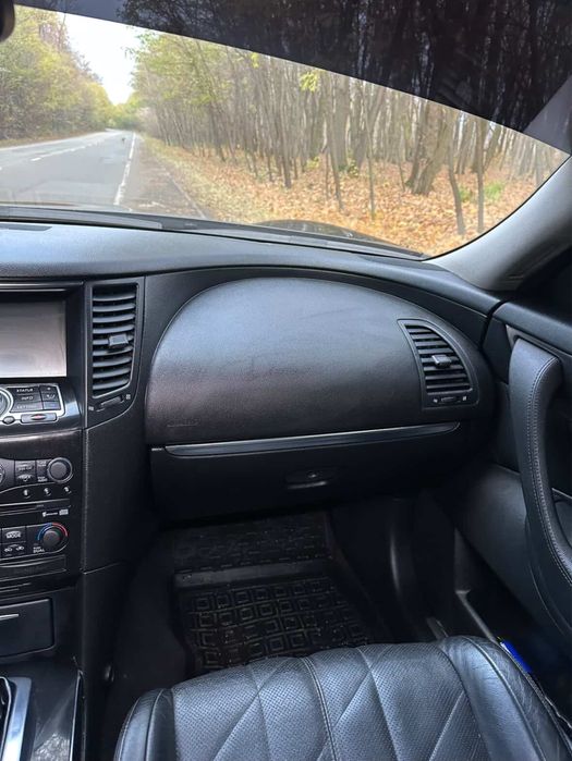 Продам INFINITi FX-35 або обмін на нерухомість