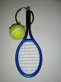 Tenis rakieta tenisowa piłka Wilson brelok breloczek