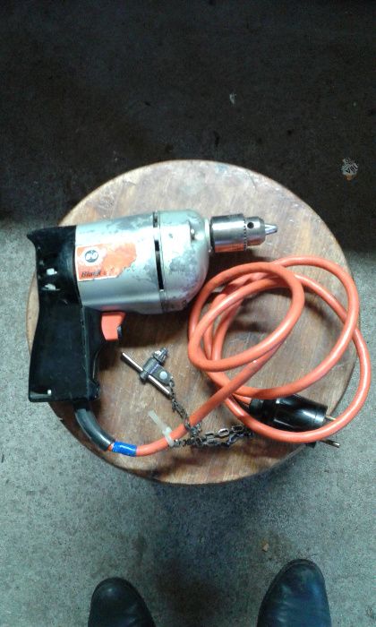 Wiertarka Black Decker 120 V