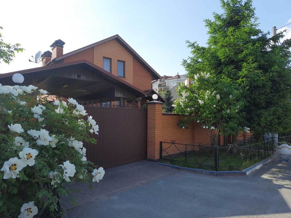 Ексклюзив! Єдиний приватний будинок у ЖК Чайки без %