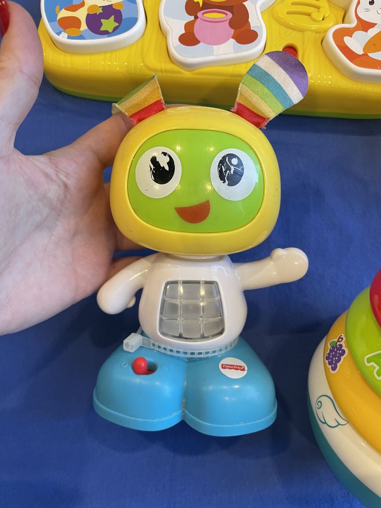 Fisher price baby team vtech музичні іграшки робот