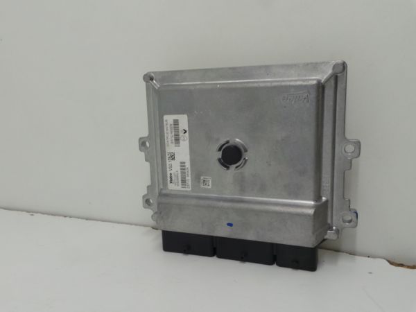 Centralina motor / ECU RENAULT Clio IV (BH_)
