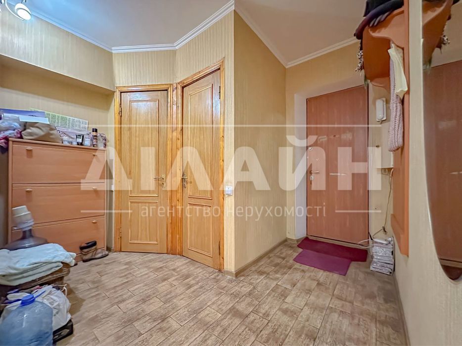 Краща локація! 3кімн. квартира в Центрі! ТЦ Панорама.