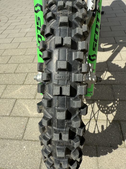 Kawasaki KX 65 w idealnym stanie, z małym przebiegiem.