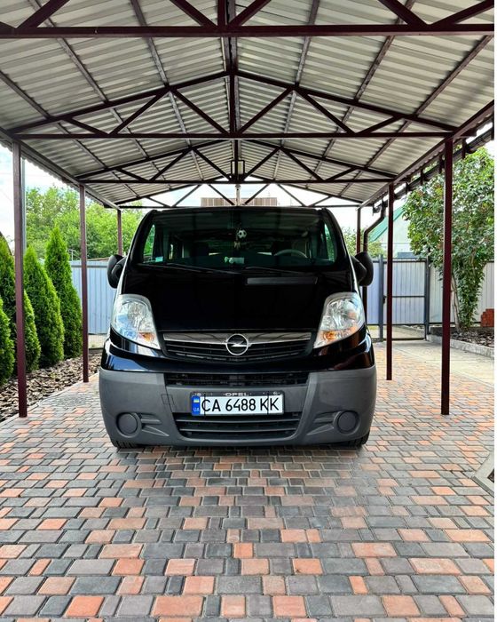 Продам Опель Виваро 2,0 d  2012 року