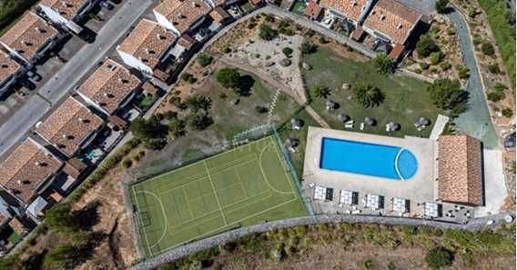 Moradia T3 em Condomínio com Piscinas e Lazer – Quinta do Sol