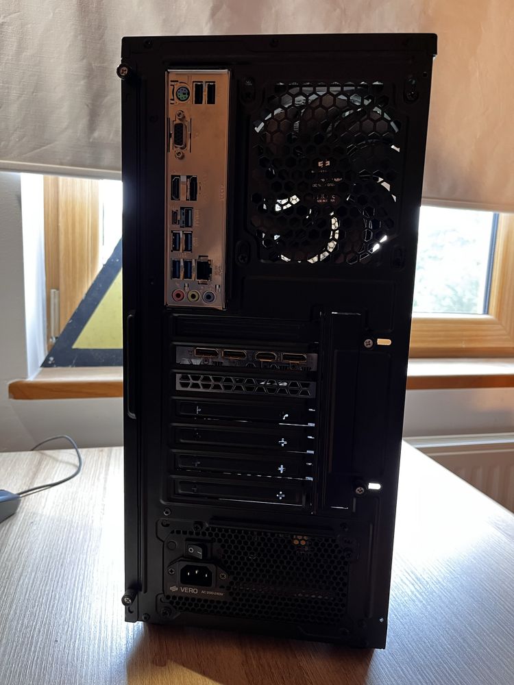 Komputer stacjonarny - amd ryzen 5 , gtx 1660 super - gotowy do pracy