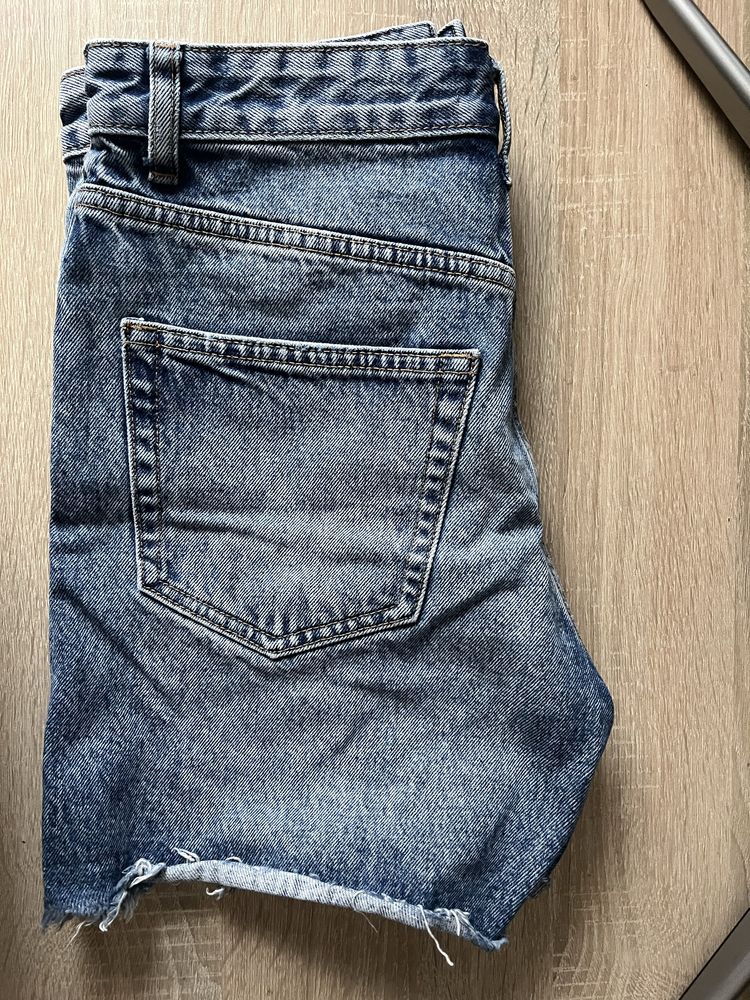 Szorty dżinsowe Pull and Bear r.26 /House XS czarne