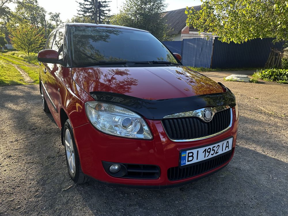 Офіційна SKODA Fabia