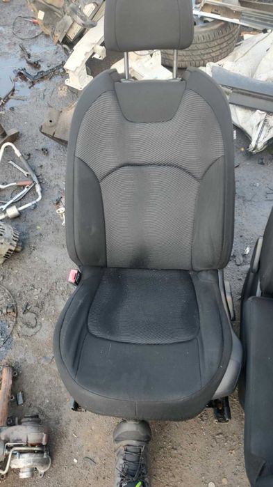 Fotele komplet kanapa tapicerka Citroen c5 III x7 sedan