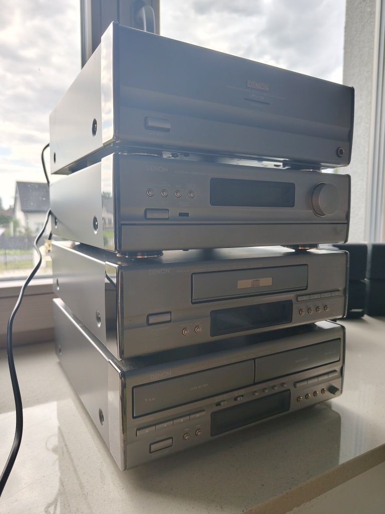 Mini wieża denon UPO-250 utp250 ucd250 udrw250

UTP-250 przedwzmacniac