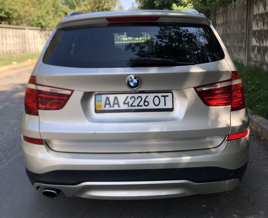 Продам BMW X3 f25 20d АТ(190 к.с.) xDrive 2016