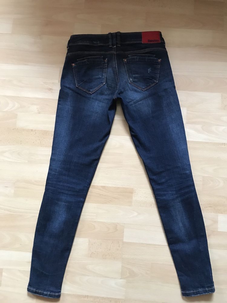 Жіночі якісні джинси Bershka Denim роз S 44