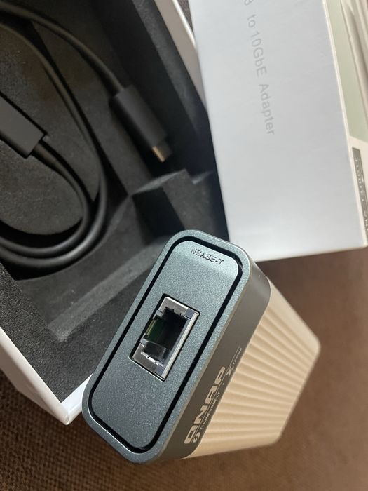QNAP QNA-T310G1T зовнішня мережева карта 10Gb Thunderbolt USB-C