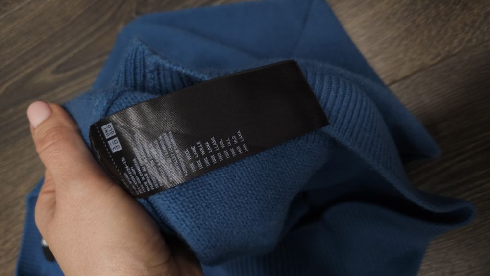 Вовняний джемпер UNIQLO XS
