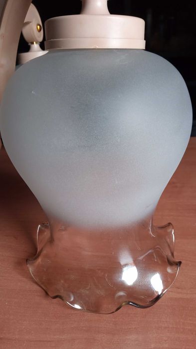 Люстра трех рожковая