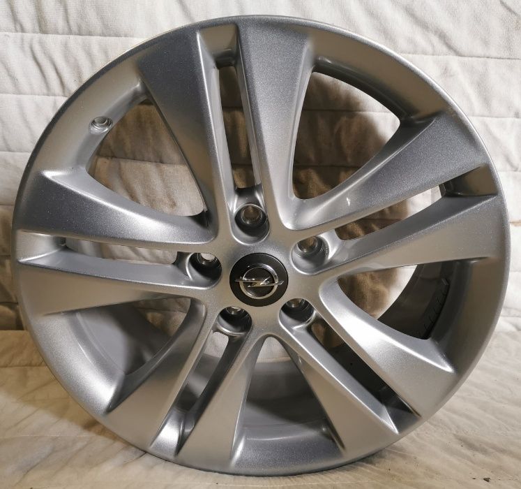 4x alufelgi 18 Opel Insignia II Zafira C Astra J 5x115 nowe