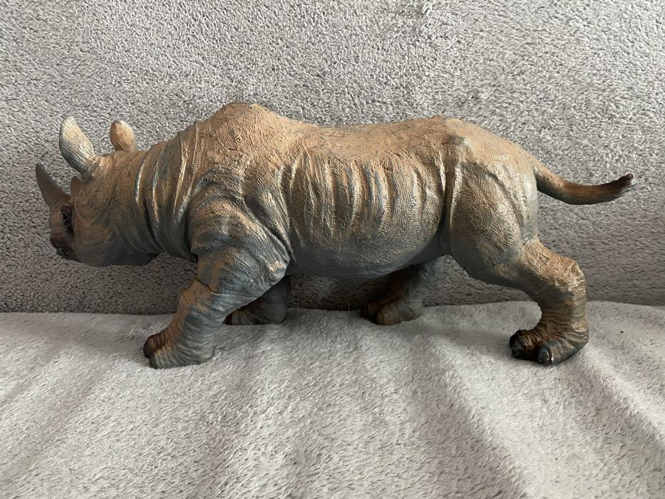 Іграшка резинова носоріг