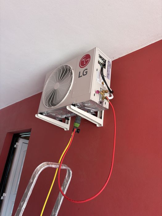 INSTALAÇÃO PROFISSIONAL DE AR CONDICIONADO