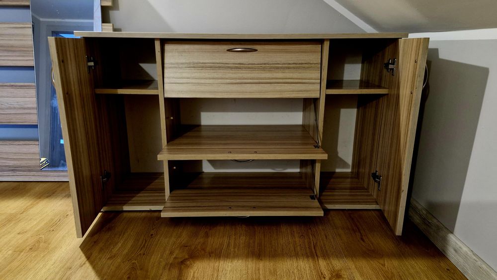 Wieszak komoda garderoba do przedpokoju