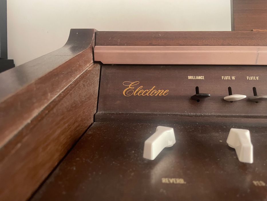 Órgão yamaha Electone