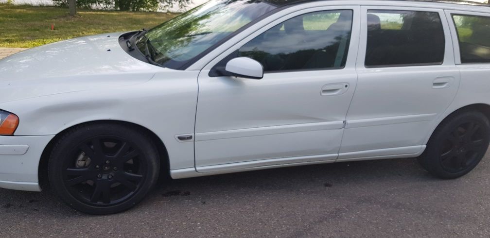 Volvo V70 2,4 T5 260KM 2007 LPG Automat