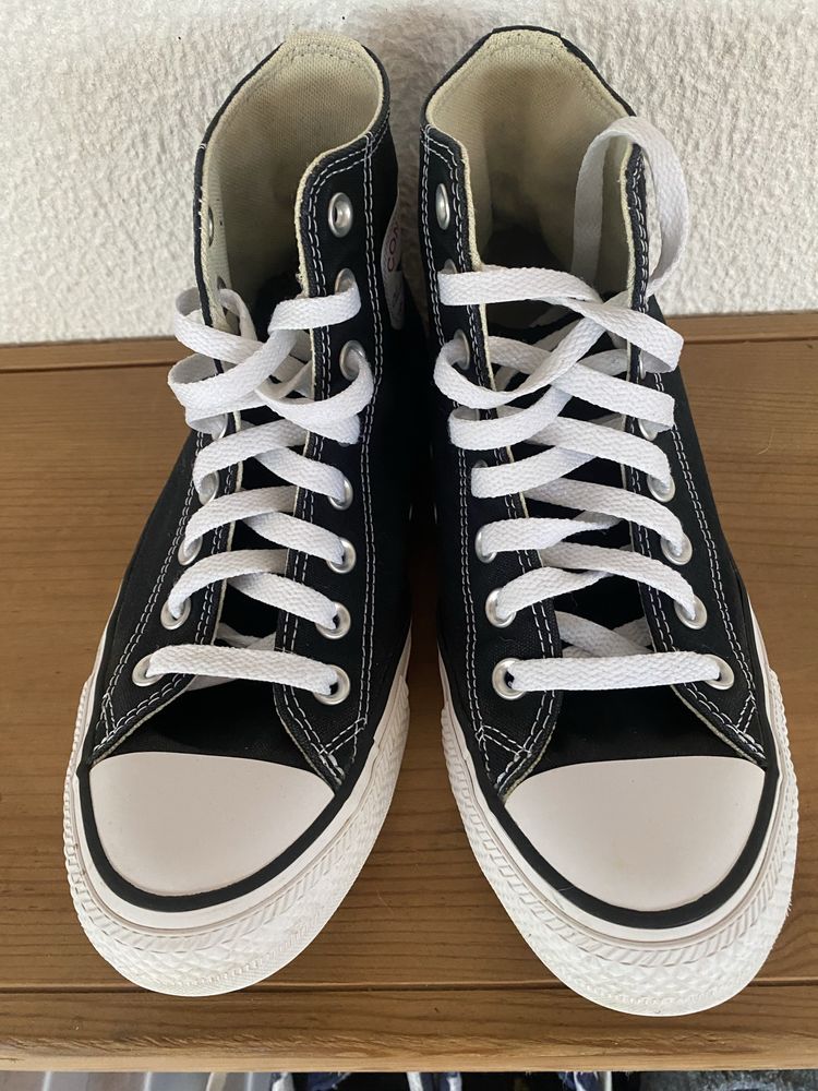 Ténis bota pretos All Star 39,5