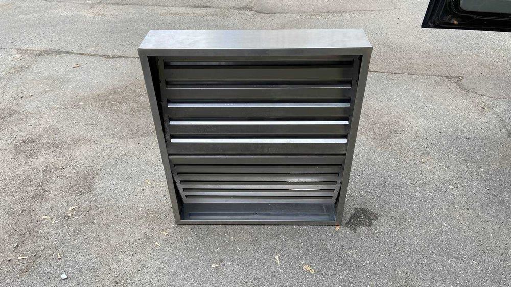 Б/у вытяжной зонт из нержавейки для кафе ресторана бара общепита