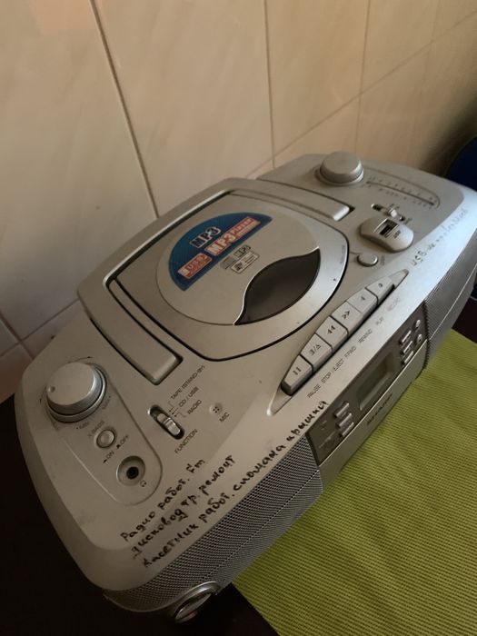 Магнитола SHARP  Япония