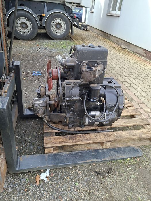 Silnik c330 ursus