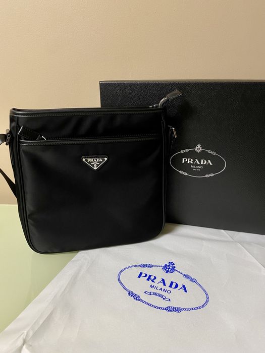 PRADA Re-Nylon Messenger Bag Black