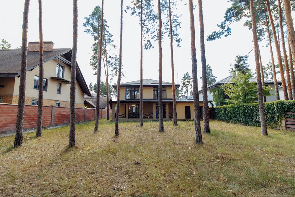 Розкішний будинок з ремонтом в Лісовій Бучі на 15 сотках!